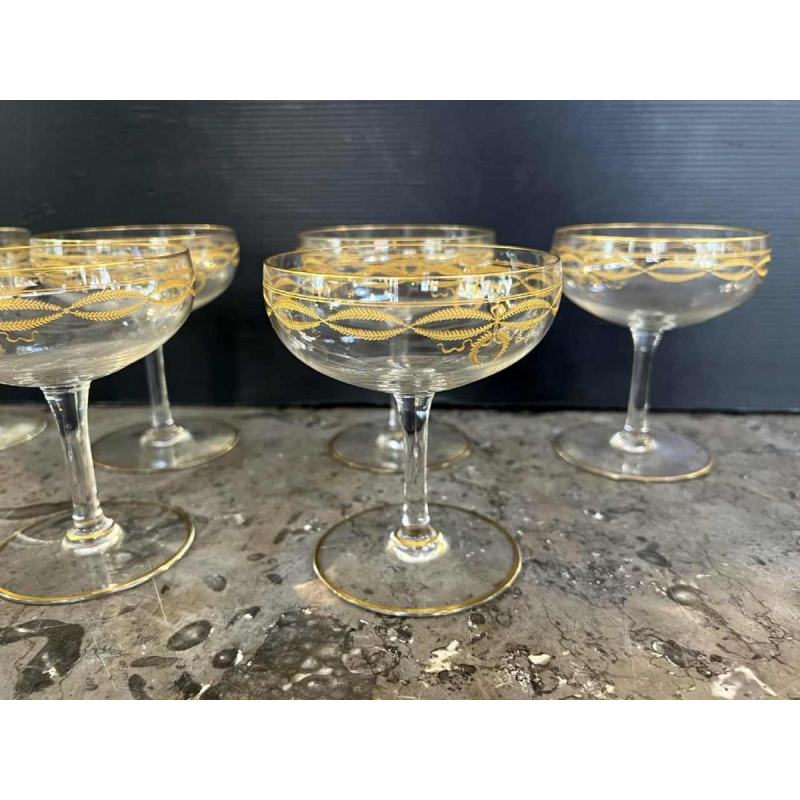 10 Baccarat kristallen champagneglazen "Byzantijns doré" model