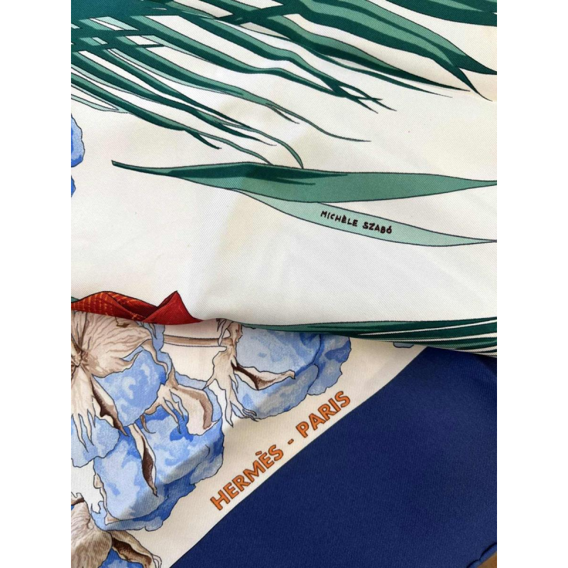 HERMÈS Paris pour Michèle SZABO - carré en soie titré "Turbans des reines