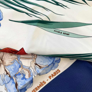 HERMÈS Paris voor Michèle SZABO - zijden vierkant met de titel "Turbans des reines