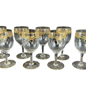8 verres à eau en cristal de Baccarat modèle "Byzantine doré "