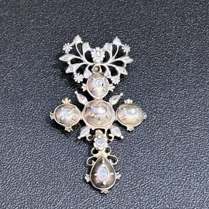 Articulated openwork silver and diamond 'butterfly' pendant, 18th century