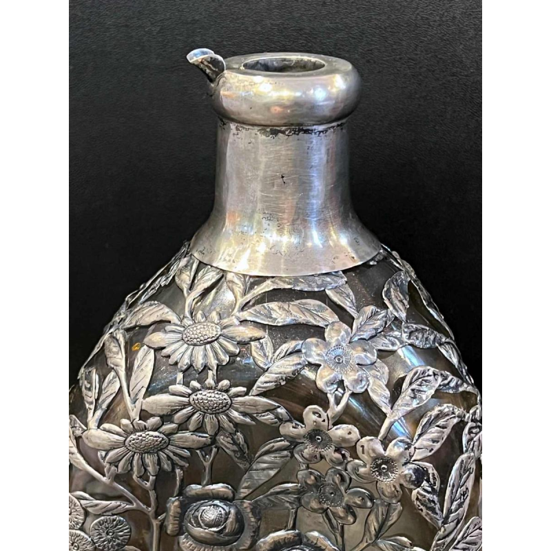 Carafe en verre, monture en argent, Chine 20ème siècle