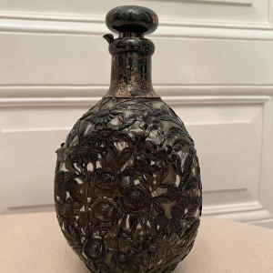 Carafe en verre, monture en argent, Chine 20ème siècle