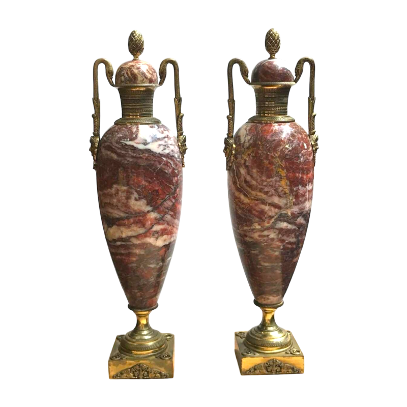 Paire de vases / cassolettes en marbre rouge et bronze de style Empire, fin 19ème siècle