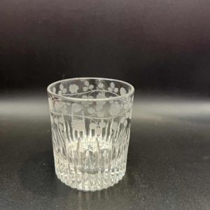 6 gobelets à whisky cristal clair à décor taillé et gravé