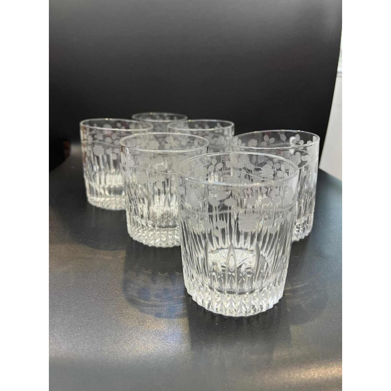 6 gobelets à whisky cristal clair à décor taillé et gravé