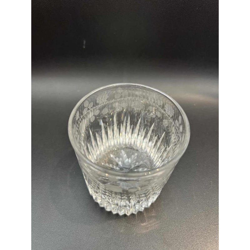 6 clear crystal whisky tumblers with cut and engraved decoration