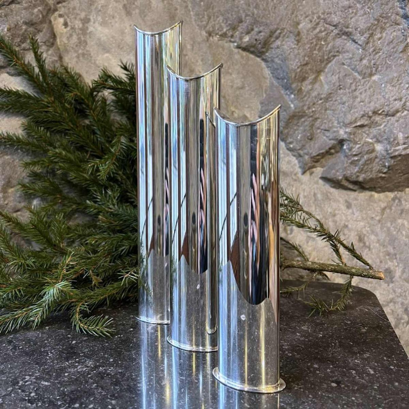 SABATTINI Lino " Giselle " ensemble de 3 vases soliflores en métal argenté, vers 1960-70