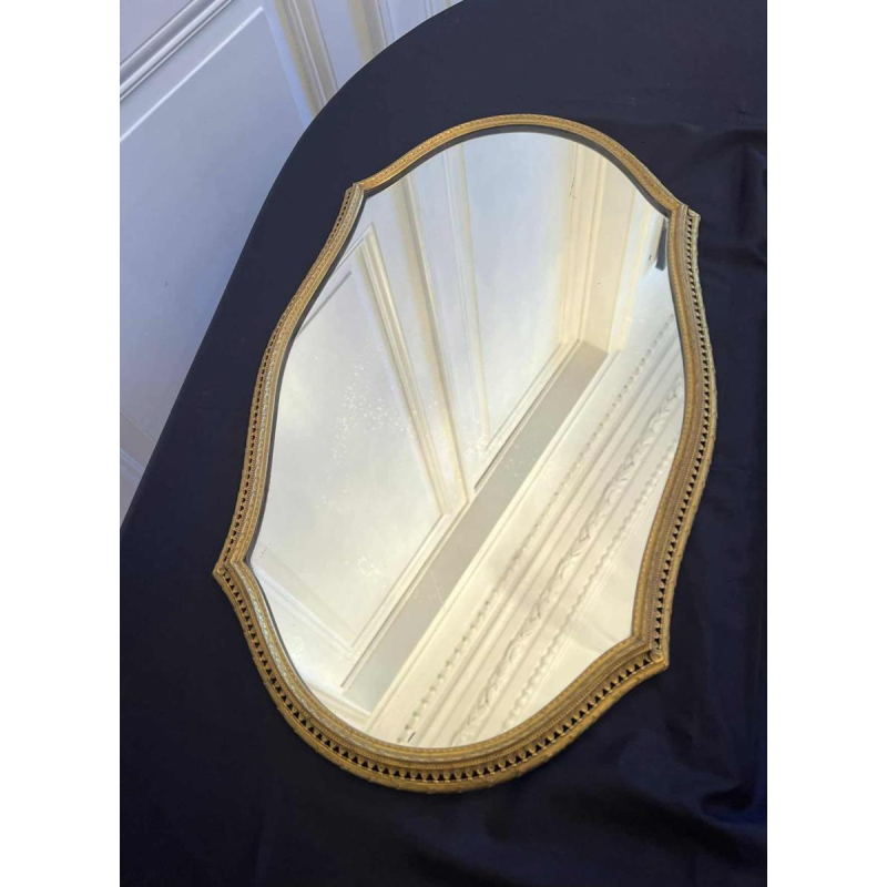 Imposante jardinière de table en bronze ajouré finement travaillé et doré, 19ème siècle