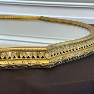 Imposante jardinière de table en bronze ajouré finement travaillé et doré, 19ème siècle