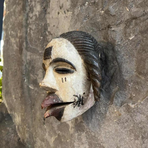 Ogoni Nigeria - vrouwenmasker