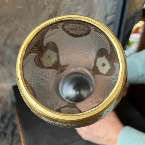 LEGRAS Monjoye, vase Art Nouveau à col renflé en verre givré émaillé, ca 1900