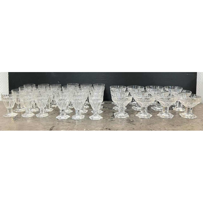 Val Saint Lambert, cut crystal glass set, Mesmer model, 36 pieces