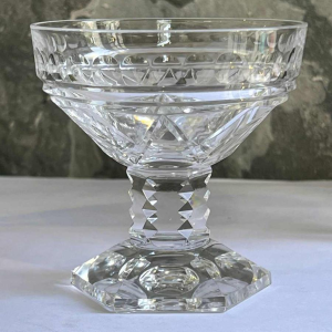 Val Saint Lambert, service de verres en cristal taillé, modèle Mesmer, 36 pièces