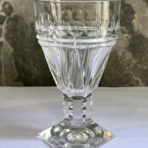 Val Saint Lambert, service de verres en cristal taillé, modèle Mesmer, 36 pièces
