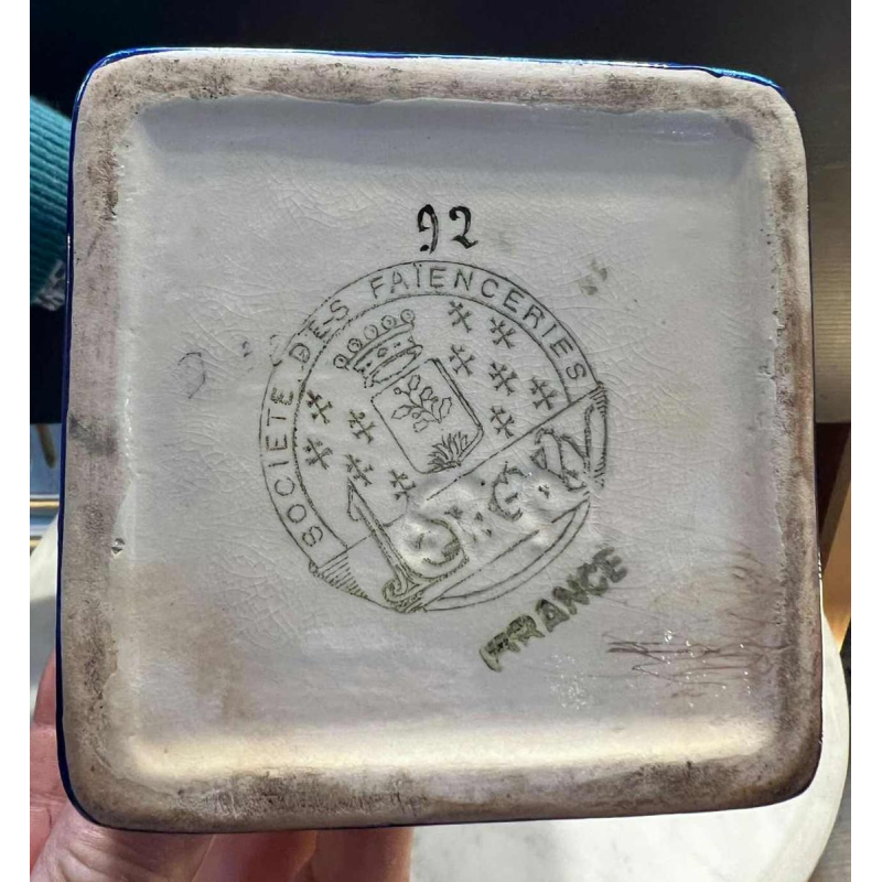 LONGWY - Gebakken aardewerk vaas met polychroom email decoratie - Art Deco periode