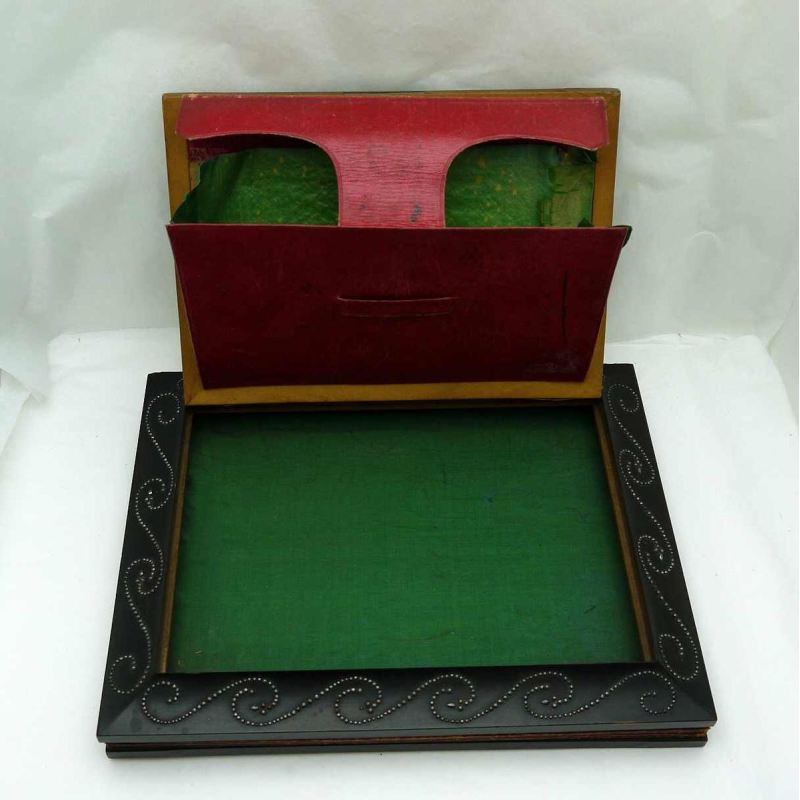 Maison GRANDCHER à Paris, coffret / porte courrier à soufflet, époque Empire