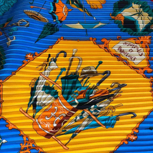 Hubert de Watrigant voor HERMÈS, “Paraplu's en parasols” zijden geplooid vierkant