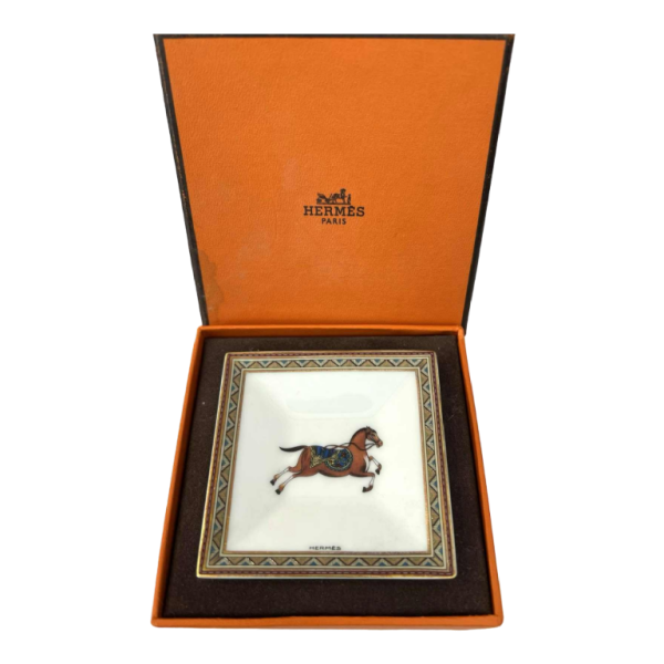 HERMÈS Paris - "Cheval d'Orient" collection dish