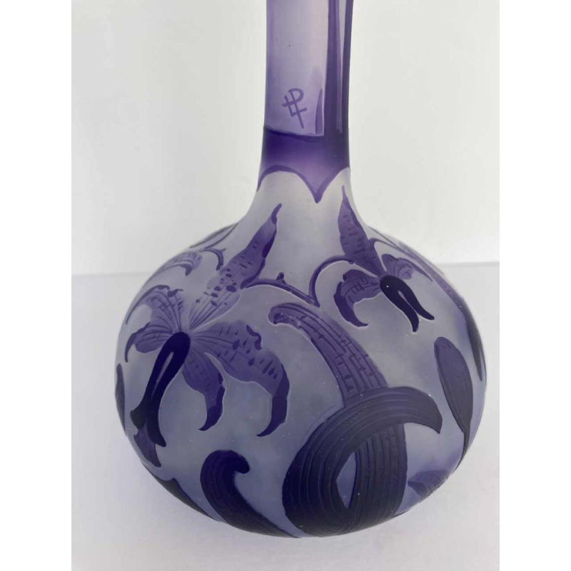 Art Nouveau soliflore vaas, orchidee decoratie, zuurgeëtst glas gesigneerd LP, begin 20e eeuw