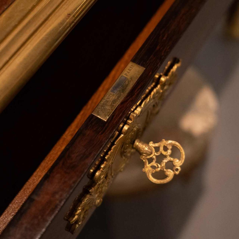 SORMANI Paul, Lodewijk XV stijl palissander en verguld bronzen bureau, ca 1867