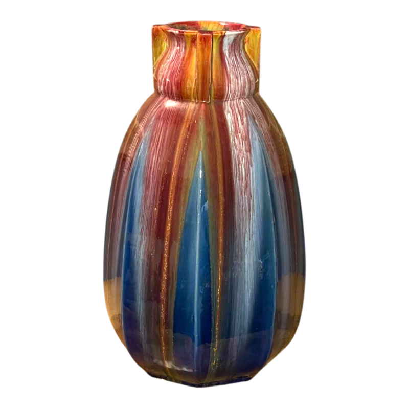 Céramique de Hasselt (attribué à), grand vases Art Déco oblong à facettes, ça 1930