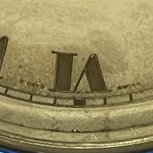 Hamilton & Inches, horloge 8 jours Art Déco, acier nicklé guilloché émaillé bleu, ca 1930