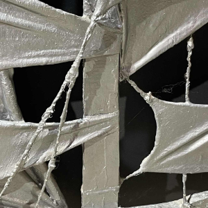 MACKOWIAK ERWIN, abstract schilderij, Belgische compositie sculptuur, beschilderd hout, touw, stof, 1963