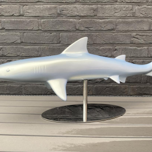 Laszlo Tibay pour Caster Bronz Kft "Requin" sculpture en bronze laqué bleu, XXIe s