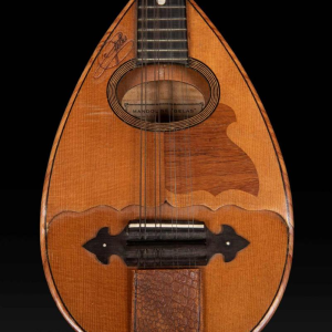 Mandoline Gelas à double table de 1927, instrument de musique numéroté 5947 et estampillé