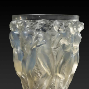 Vase « BACCHANTES » (1927) de RENE LALIQUE (1860-1945)