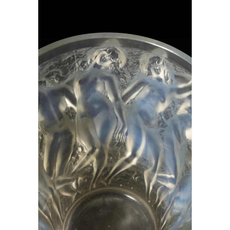 Vase « BACCHANTES » (1927) de RENE LALIQUE (1860-1945)