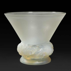 Vaas « PINSONS » (1930) van RENÉ LALIQUE (1860-1945):
