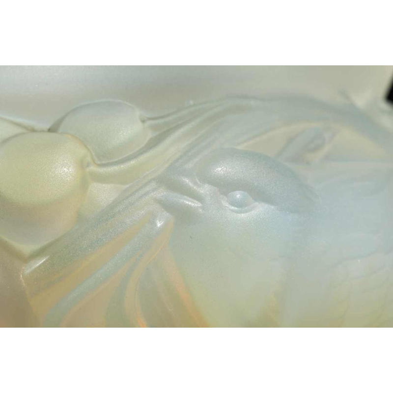 Vase « PINSONS » «(1930) de RENE LALIQUE (1860-1945) :