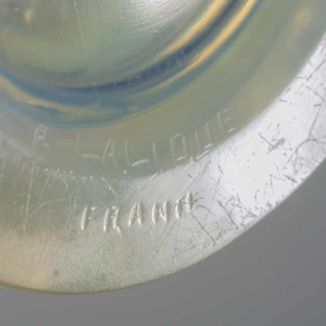 Vaas « PINSONS » (1930) van RENÉ LALIQUE (1860-1945):