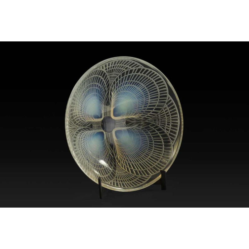“SHELL N° 1" BOWL (1924) BY RENE LALIQUE (1860-1945):