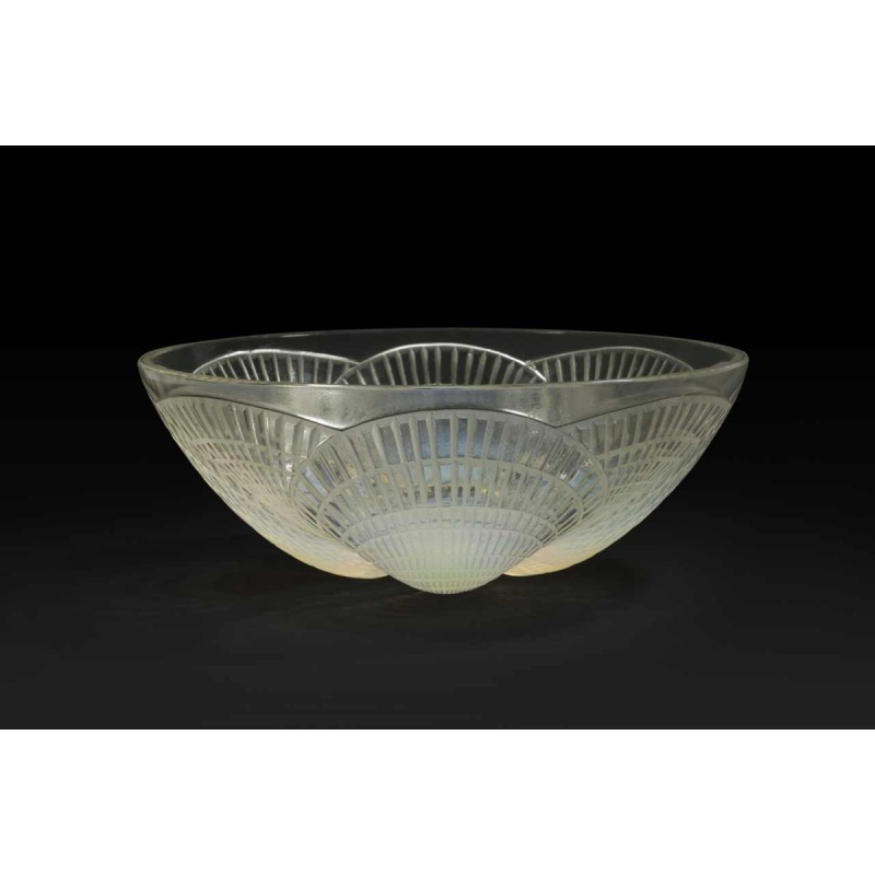 Coupe « COQUILLE N° 1 » (1924) de RENE LALIQUE (1860-1945) :