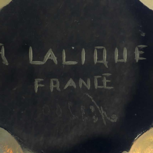 "SHELL N° 1" SCHAAL (1924) DOOR RENE LALIQUE (1860-1945):