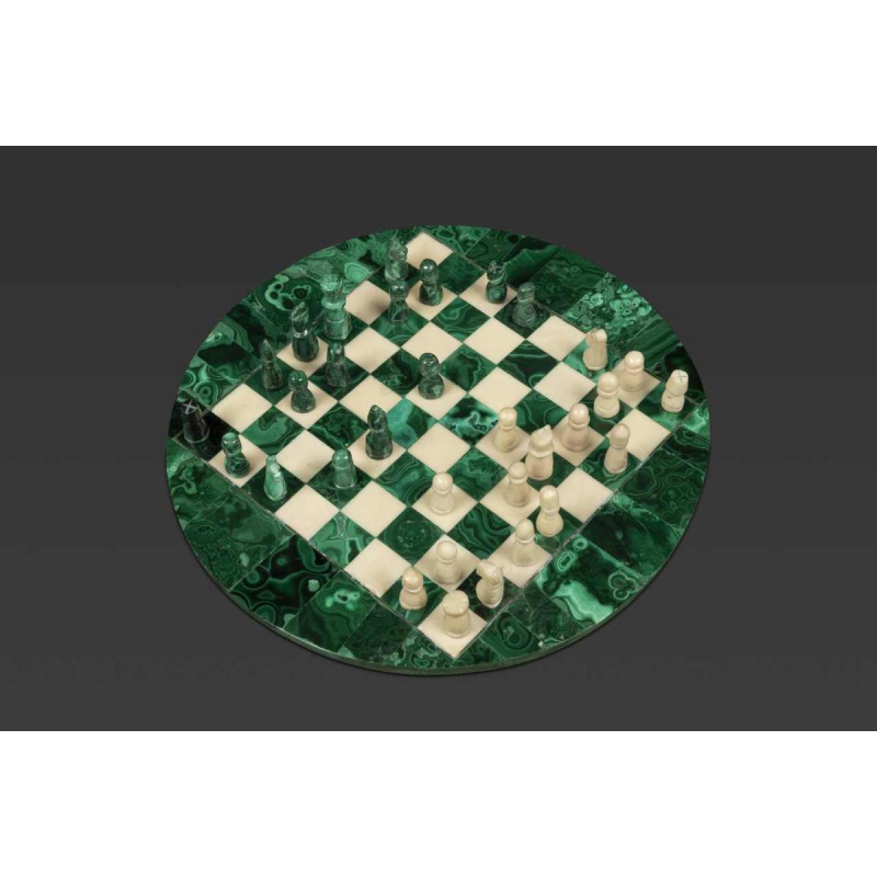 "Small round chess board in malachite and marble: