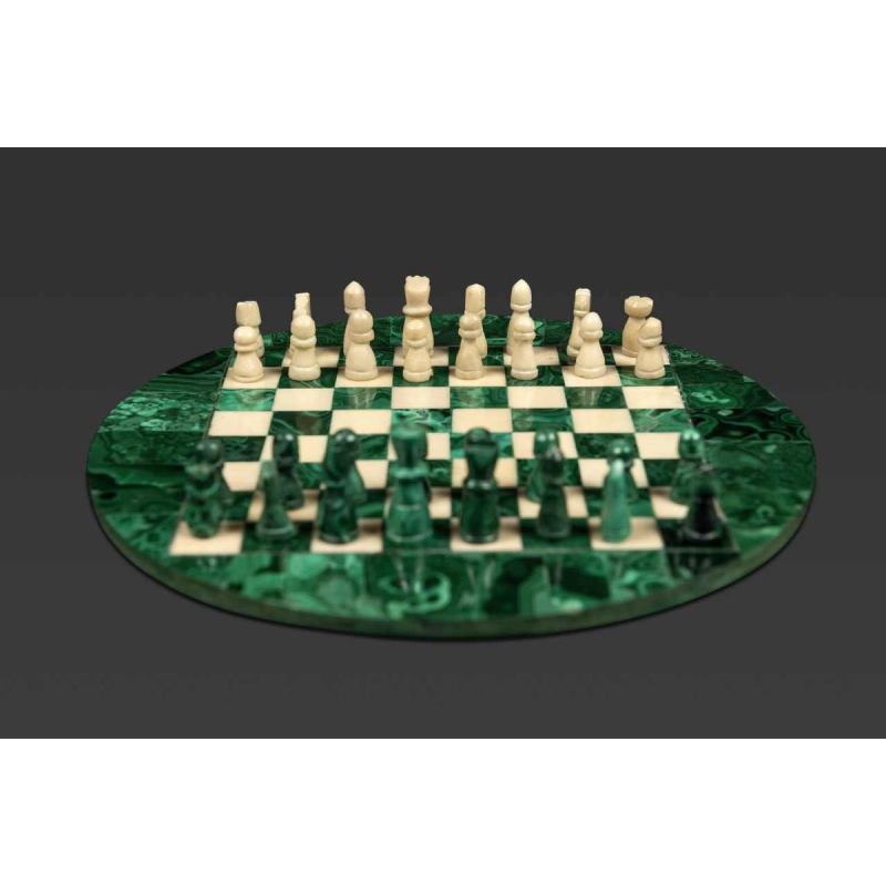 "Small round chess board in malachite and marble: