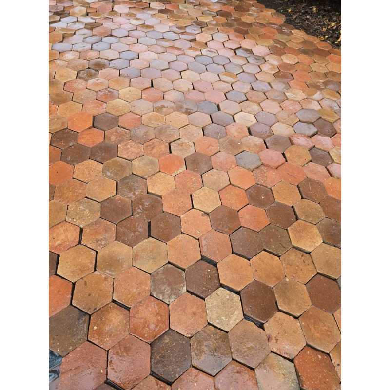 Antique 18th-century terracotta tiles - 22 m²