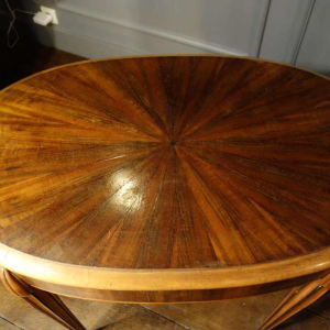 Table d'appoint ovale Art Déco marquetée en étoile, Style Sue & Mare, circa 1920