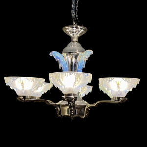 Lustre Art déco Ezan Petitot en verre opalescent, vers 1930 Lustre Art déco Ezan Petitot en verre opalescent, vers 1930