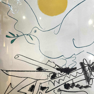 Pablo PICASSO lithograph “The Dove of the Future” 1962 Pablo PICASSO lithograph “The Dove of the Future” 1962