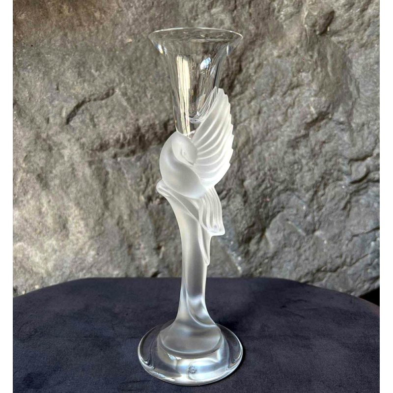 Igor Carl FABERGÉ / Franklin Mint “The Snow Doves” crystal candlestick Igor Carl FABERGÉ / Franklin Mint “The Snow Doves” crystal candlestick