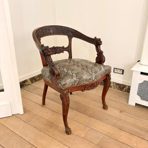 Katarzyna Nowak, polychroom terracotta beeld, circa 2005