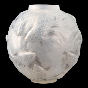 Vase "FORMOSE" (1924) in white blown-pressed molded opalescent glass by RENE LALIQUE (1860-1945)