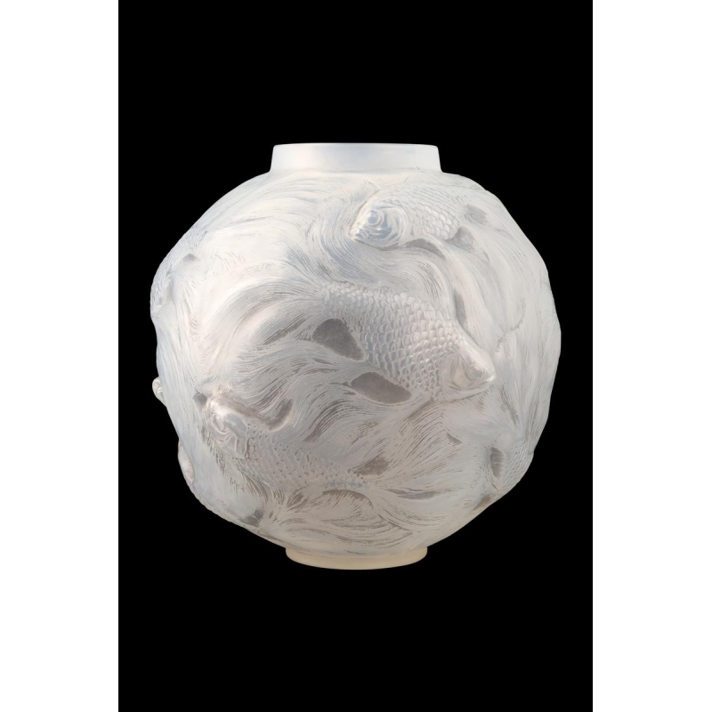 Vase « FORMOSE » (1924) en verre blanc soufflé-pressé moulé patiné opalescent De RENE LALIQUE (1860-1845) :