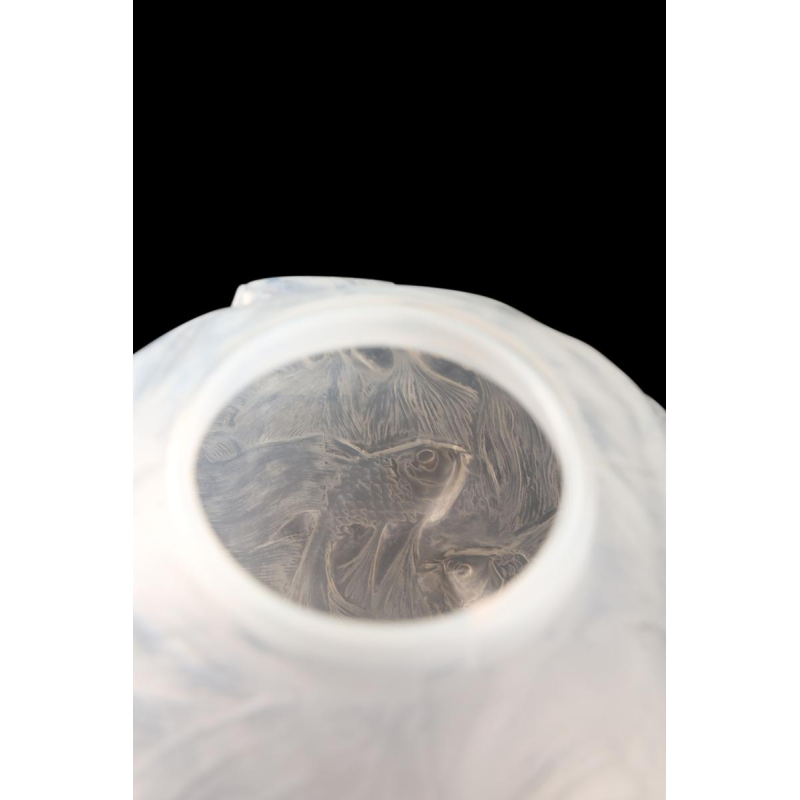 Vase « FORMOSE » (1924) in opaalachtig gepareerd geblazen en geperst wit glas van RENE LALIQUE (1860-1945)