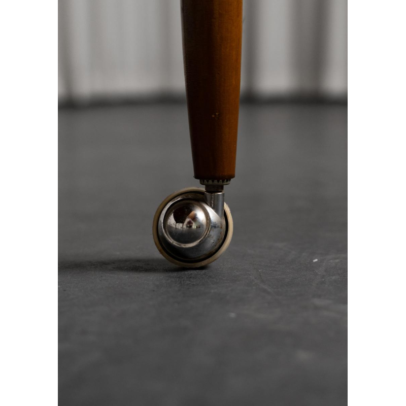 Vintage opbergkast op wielen